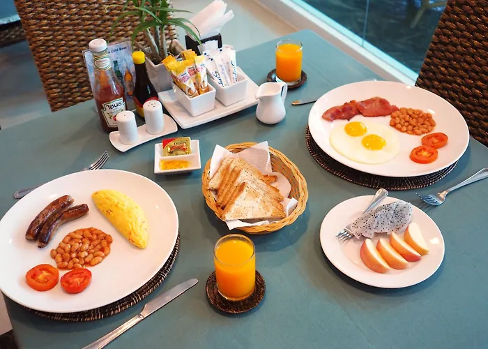 Отель Baan Sukhumvit Soi 20 Бангкок