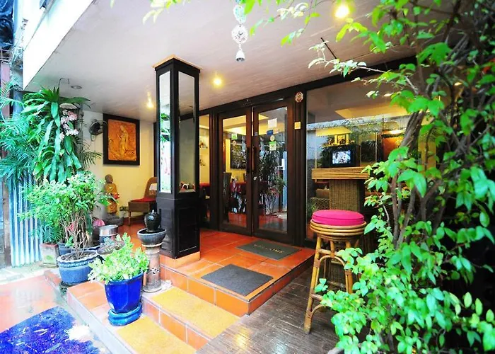 Baan Sukhumvit Soi 20