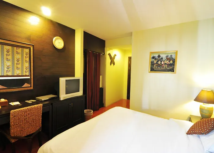 Baan Sukhumvit Soi 20 Отель Бангкок
